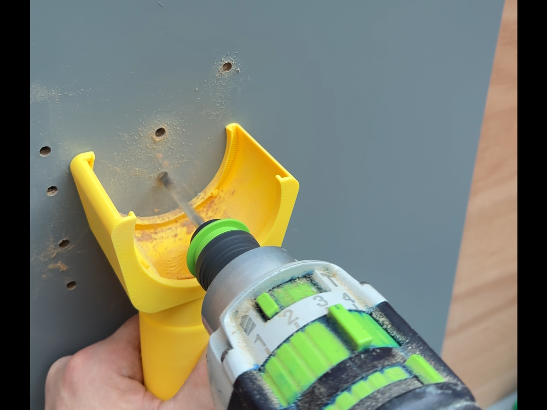 CAV Joinery Portable Dust Collector for Drilling Installation