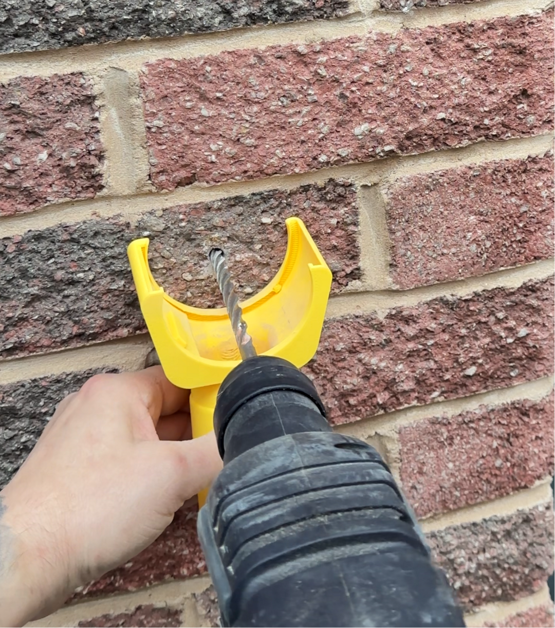 CAV Joinery Portable Dust Collector for Drilling Installation